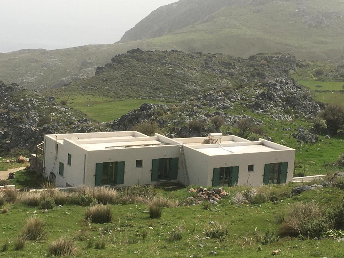 Villa Rocky Mountain Way Sellía Exterior foto